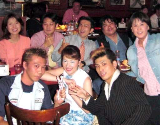 ���P���g�X�ɂ�